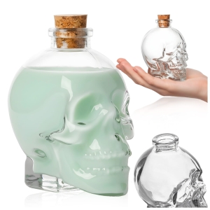 Skleněná karafa–lahvička Lebka s korkem 100 ml na whisky, domácí destiláty, likéry, dárek