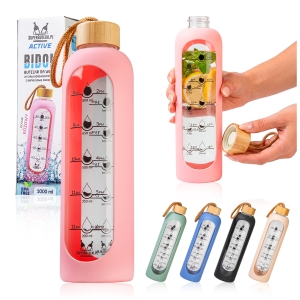 Skleněná láhev – motivační bidon s odměrkou 1 l s bambusovým víčkem na vodu, limonádu, elektrolyty a iontové nápoje